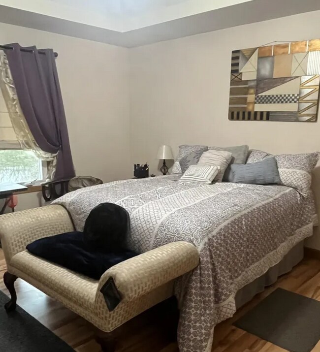 Building Photo - LOOK AT THIS GEM!  Schedule A Tour Today!!