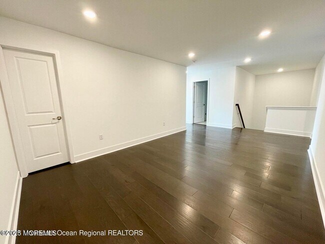 Building Photo - 106 Woolley Ct