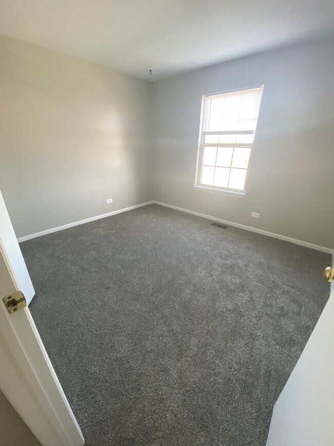 Building Photo - 13380 W Heiden Cir