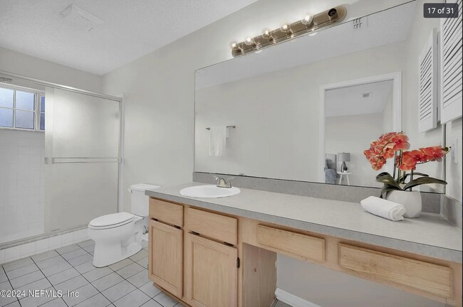 Building Photo - 13573 Lobo Ct