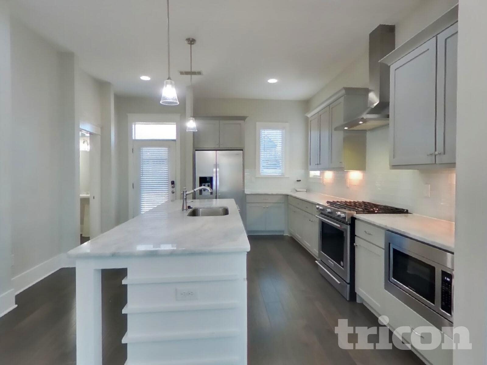 Building Photo - 6813 Charlotte Pike