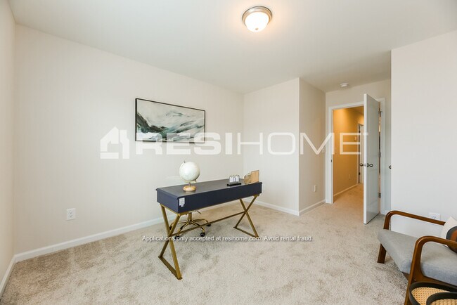 Building Photo - 120 Copperleaf Ln