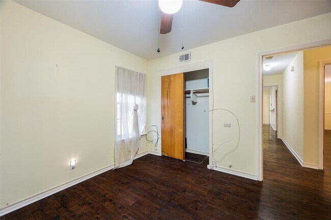 Building Photo - 2726 Crest Ridge Dr