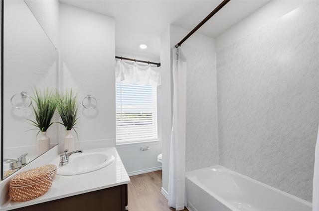 Building Photo - 6016 Primrose Rd