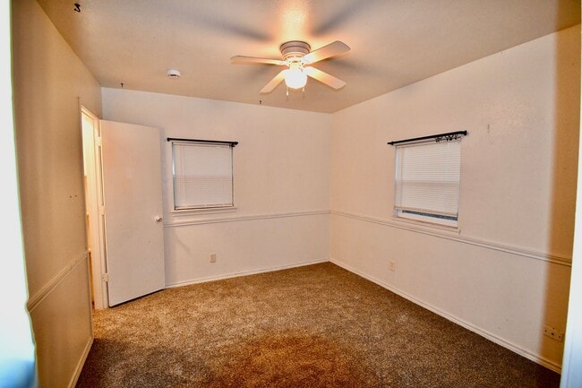 Building Photo - COMING SOON 2/1 Frame Home!!!