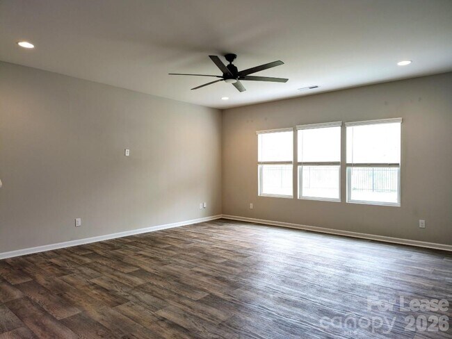 Building Photo - 8931 Rockrose Wy