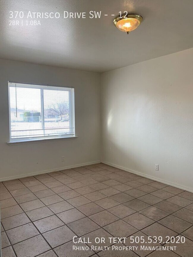 Building Photo - 370 Atrisco Dr SW