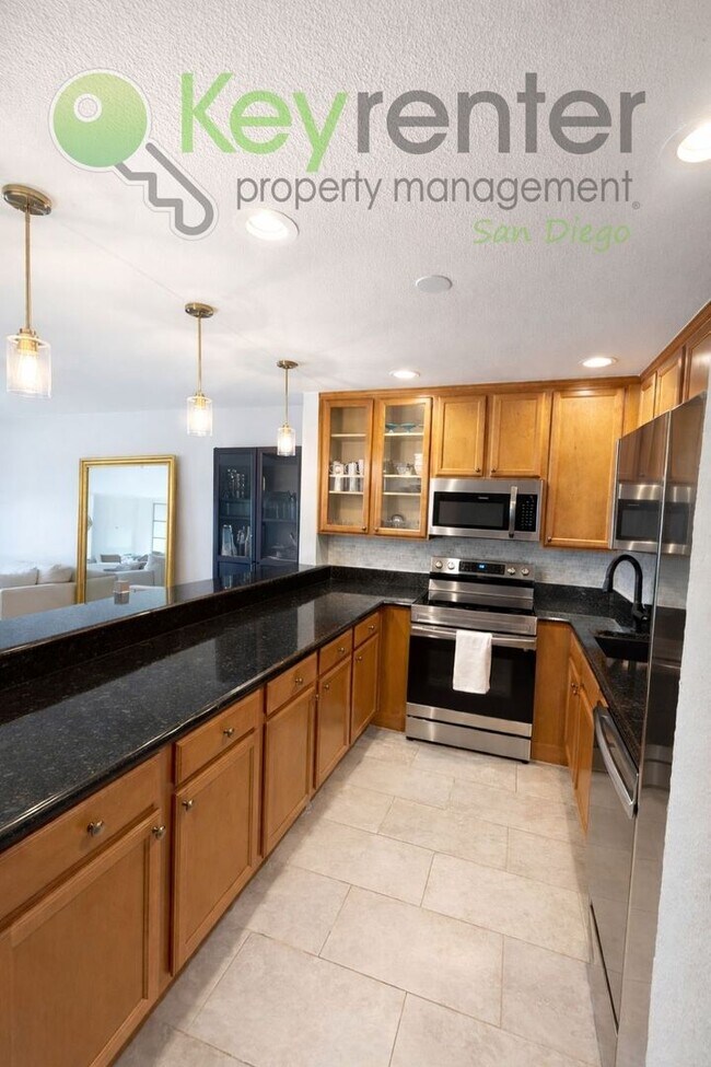 Building Photo - Charming & Remodeled Condo in one of San Diego's most loved neighborhoods