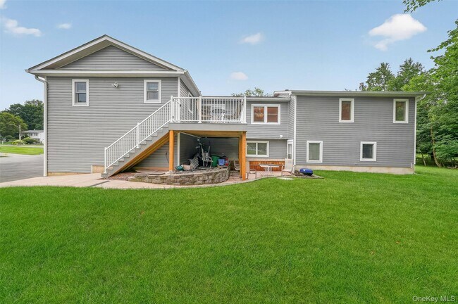 Building Photo - 234 Betsy Ross Dr