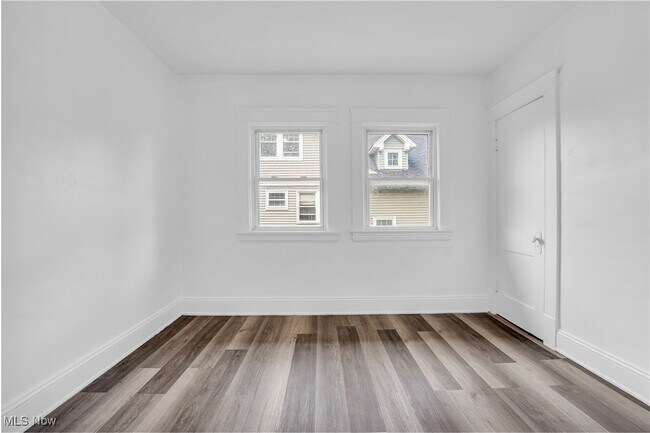 Building Photo - 3345 Desota Ave