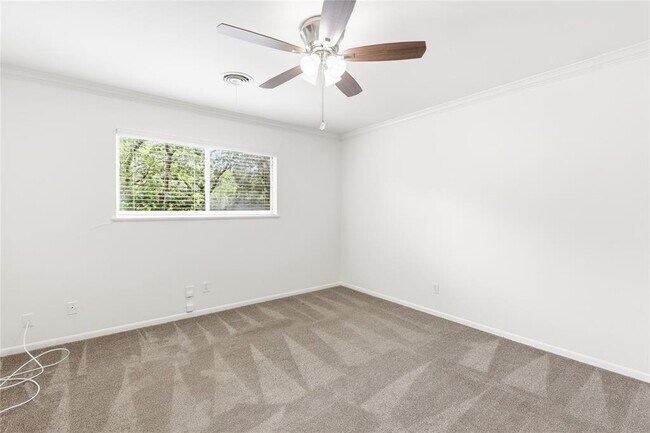 Building Photo - 1613 Sunnyvale St