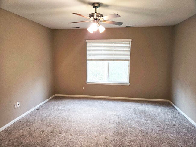 Building Photo - 14382 Shadywood Dr