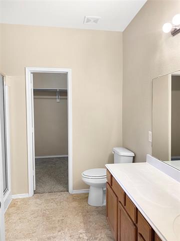 Building Photo - 7221 Lindentree Ln