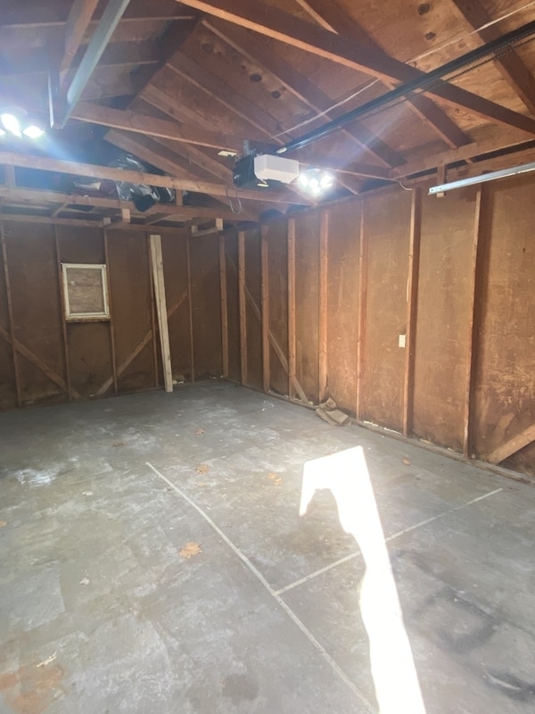 Building Photo - 319 Opal Cir