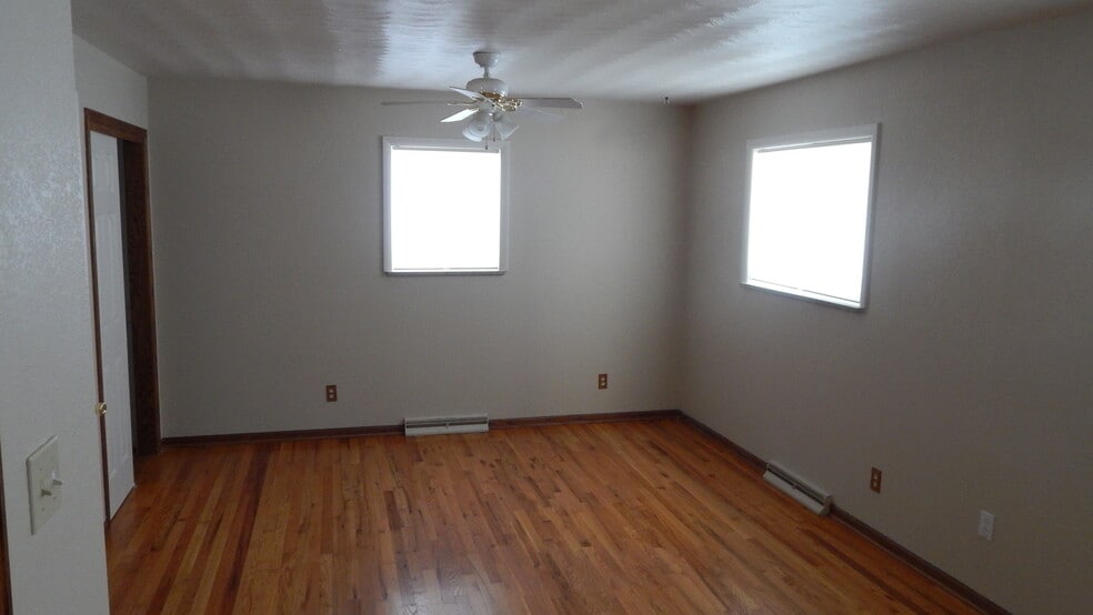 Building Photo - 2313 Stanford Rd