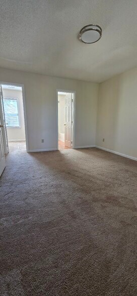 Building Photo - 3517 Abercromby Dr