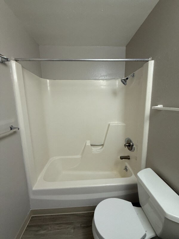 Building Photo - 1111 Maxwell Ave