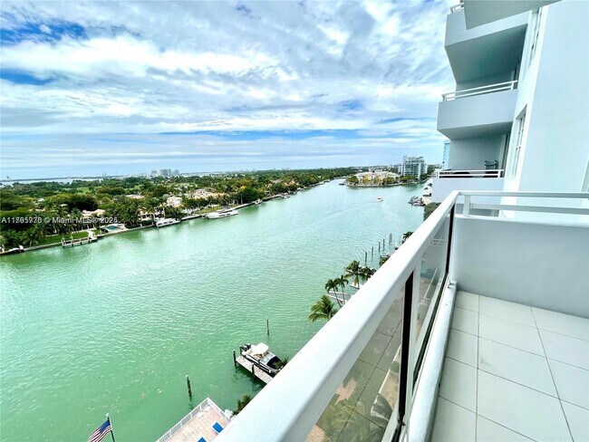 Building Photo - 5700 Collins Ave