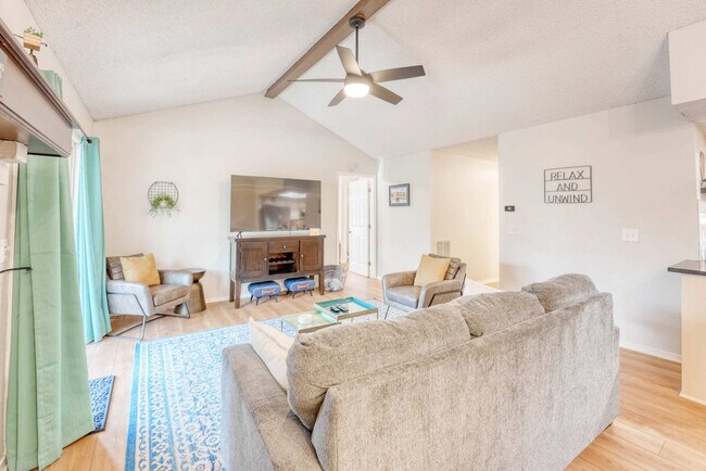 Building Photo - 3204 Cardinal Creek Cir