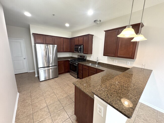 Building Photo - 8580 Rock Dr