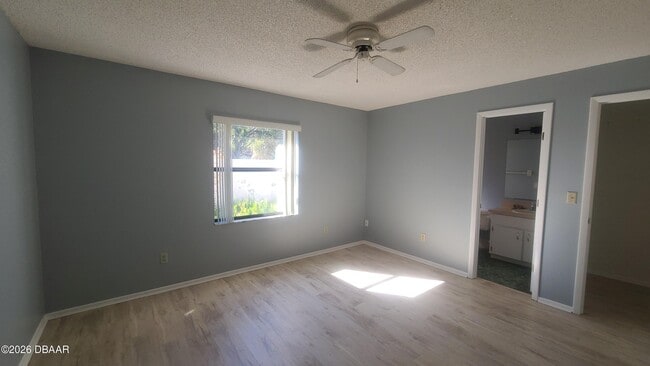 Building Photo - 428 Sandpiper Ct