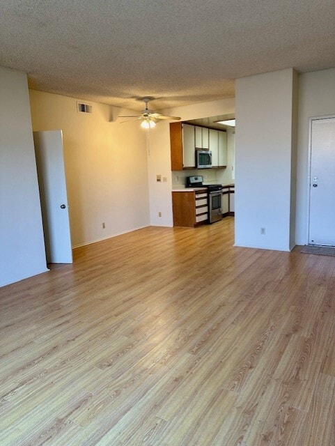 Building Photo - Huston Park Apartments