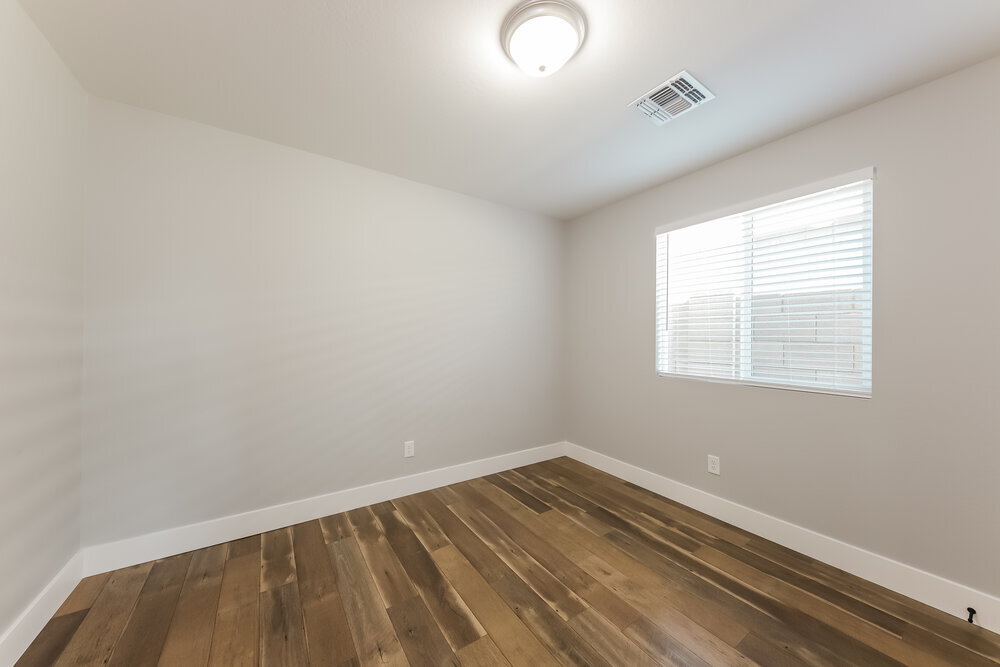 Building Photo - 4653 S 38th Dr