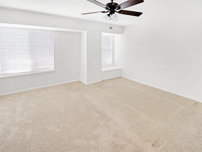 Building Photo - 1500 Sandy Springs Rd