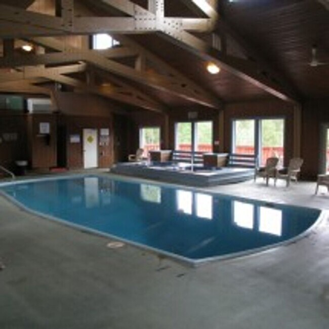 Building Photo - Newly renovated French Creek Home! Updates...