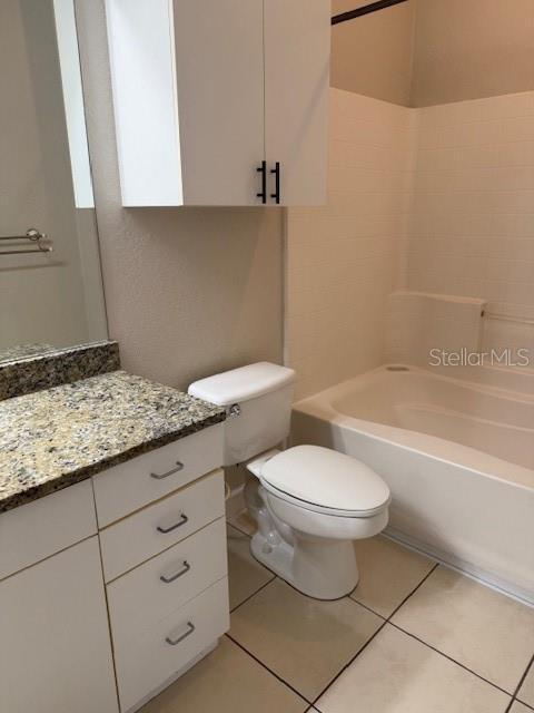 Building Photo - 860 N Orange Ave