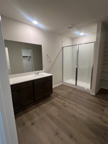 Building Photo - 4100 Malachite Dr