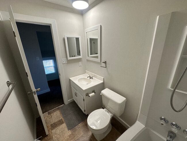 Building Photo - 8703 N Hull Dr