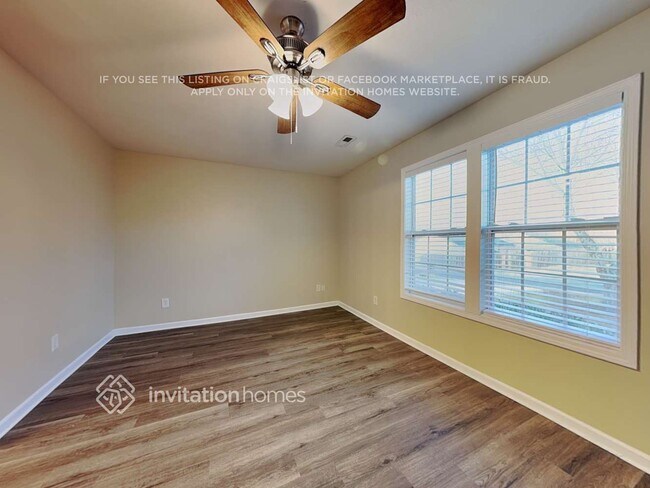 Building Photo - 5882 Culloden Ct