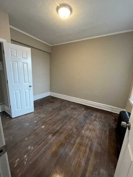 Building Photo - 157 S Harrison St