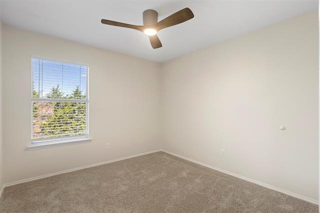 Building Photo - 7028 St Augustine Dr