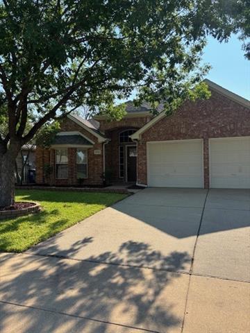 Primary Photo - 2641 Red Spruce Dr