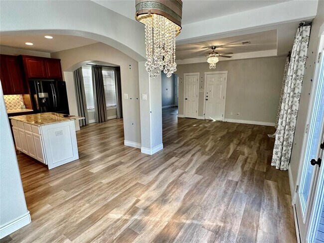 Building Photo - 12705 Cayman Ln