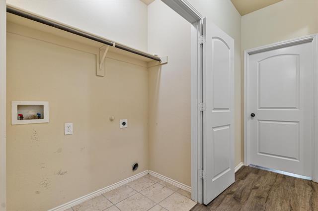 Building Photo - 345 Orbit Dr