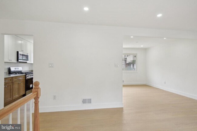 Building Photo - 1814 Ironton Dr