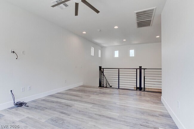 Building Photo - 12735 Coastline Shadow St