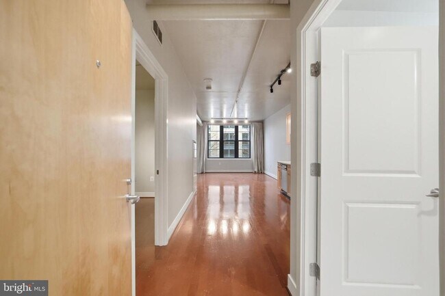 Building Photo - 2125 14th St NW