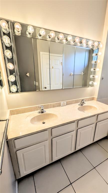 Building Photo - 3791 Tinsley Ln