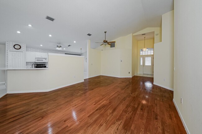 Building Photo - 3 Bed 2 Bath House with Water Views In The Fruitville Neighborhood In North Sarasota!!!