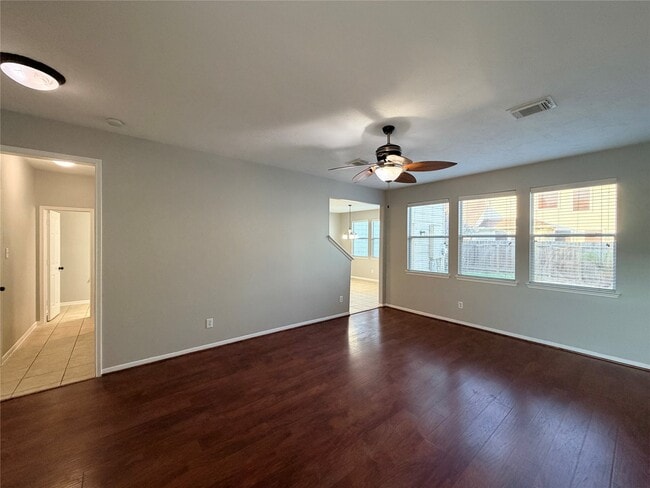 Building Photo - 4531 Park Trail Ln