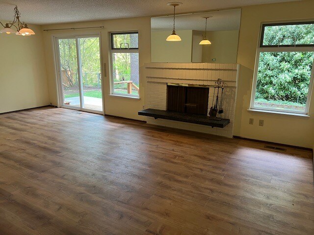 Building Photo - 4219 67th Ave NW