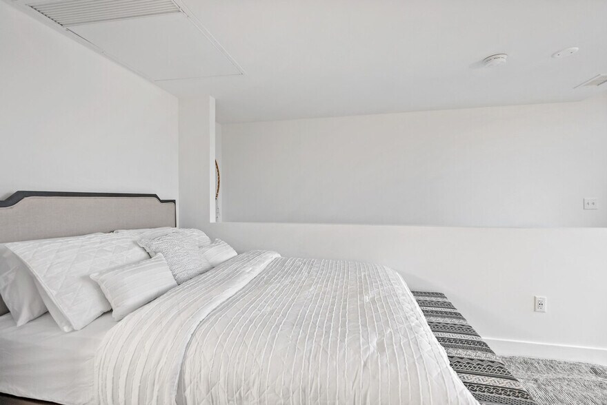 Building Photo - 1800 Massachusetts Ave NW