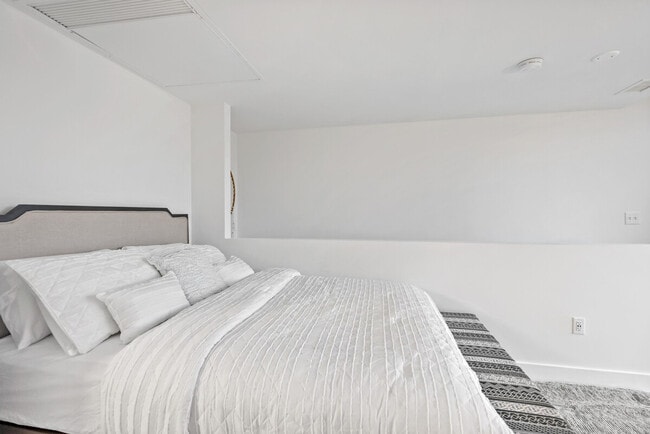 Building Photo - 1800 Massachusetts Ave NW