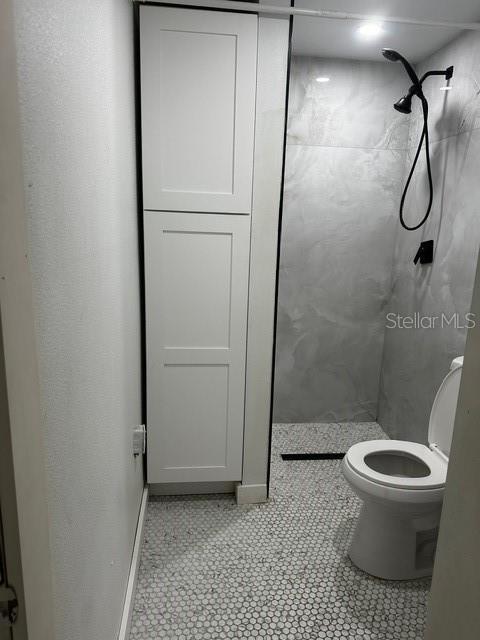 Building Photo - 156 Pinecrest Dr