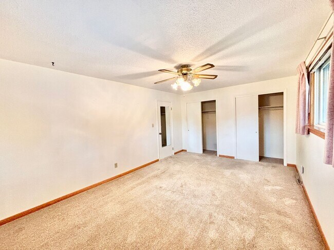 Building Photo - 2ND MONTH FREE FOR LEASE STARTING BY OCTOB...