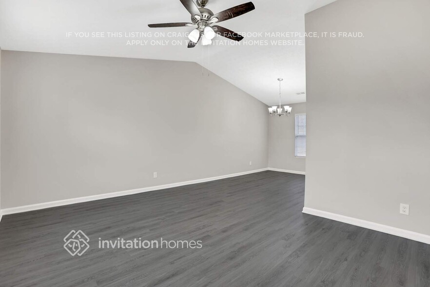 Building Photo - 871 Kilkenny Cir